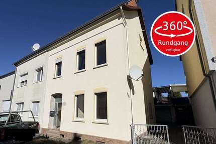 Haus zum Kaufen in Blomberg 129.000,00 € 190 m²