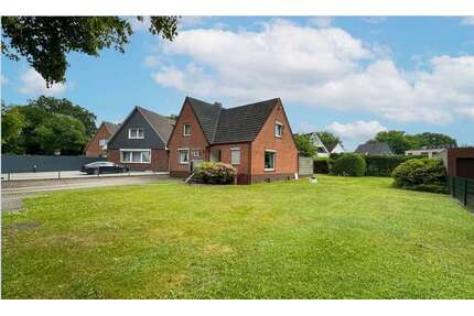 Haus zum Kaufen in Norderstedt 450.000,00 € 114 m²