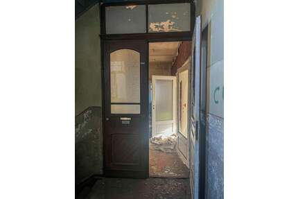 Imposantes Eckhaus im Stadtzentrum - Altenburg