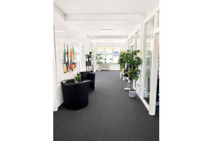 Büro modern & hell in Braunschweig-Wenden - sofort frei