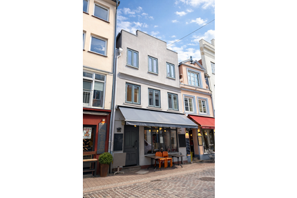 Wohnung zum Kaufen in Lübeck 215.000,00 € 66.76 m²