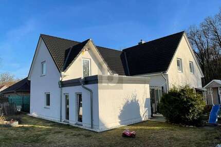Haus zum Mieten in Soderstorf 1.500,00 € 200 m²