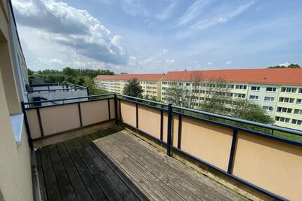 Wohnung mit Weitblick und guter Lage - Limbach-Oberfrohna