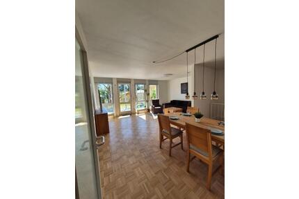 Möblierte Wohnung mit Garten und Tiefgaragenstellplatz - Michendorf