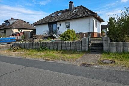 Bungalow zu Miete oder Verkauf - 1.500,00&nbsp;EUR Kaltmiete, ca.&nbsp; 200,00&nbsp;m&sup2; in Hambühren (PLZ: 29313)
