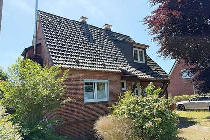 Haus zum Kaufen in Heiligenstedtenerkamp 229.000,00 € 110 m²