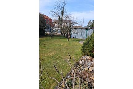 Einfamilienhaus mit großen Garten - Plattling