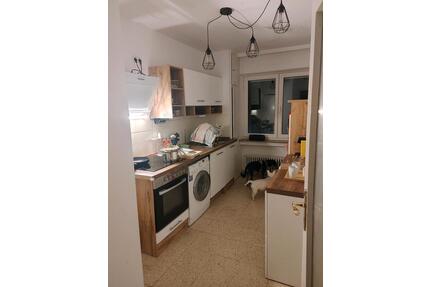 2Zi Wohnung 58 qm Küche Bad Balkon Ulm Zentrum kurzfristig frei