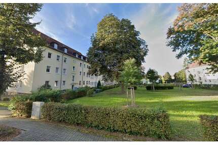 Wohnung zum Kaufen in Ronneburg 49.000,00 € 55 m²