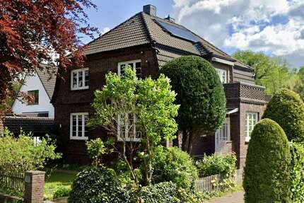 Haus zum Kaufen in Hamburg 1.250.000,00 € 216 m²