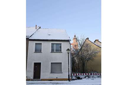 Haus zum Kaufen in Jüterbog 60.000,00 € 90 m²