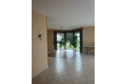 Schön geschnittener Bungalow in Mettlach-OT zu verkaufen