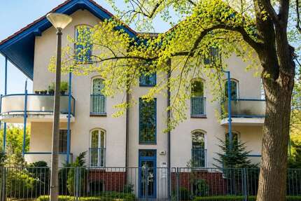 Wohnung zum Kaufen in Potsdam 150.000,00 € 30.33 m²