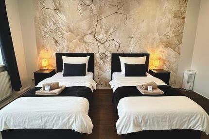 Voll möblierte 2-Zimmer-FeWo im Zentrum von Cottbus-3 Personen I