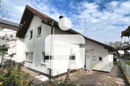 Haus zum Kaufen in Pfarrkirchen 150.000,00 € 97 m²