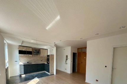 Frisch Kernsanierte 4.5 Zimmer Wohnung - Speichersdorf