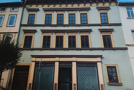 Ohrdruf, Wohn-u.Geschäftshs. - 120.000,00&nbsp;EUR Kaufpreis, ca.&nbsp; 230,00&nbsp;m&sup2;&nbsp;Wohnfl&auml;che in Ohrdruf (PLZ: 99885)