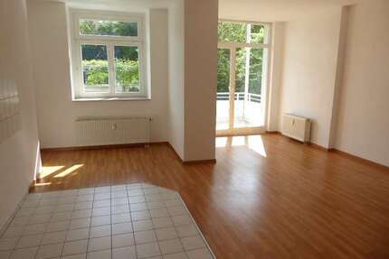 Wohnung zum Mieten in Chemnitz 310,00 € 57 m²