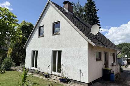 Haus zum Kaufen in Barkelsby 225.000,00 € 103 m²