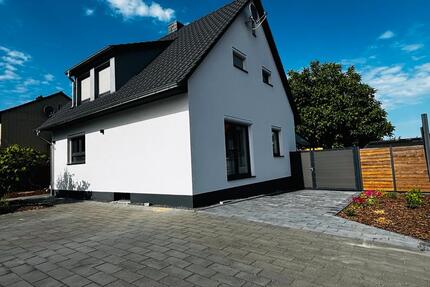 Modernes Einfamilienhaus in Calberlah mit großem Garten