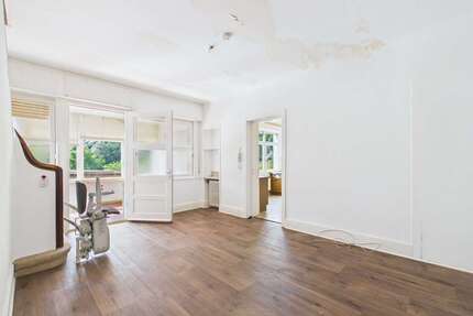 Haus zum Kaufen in Langerwehe 479.000,00 € 320 m²