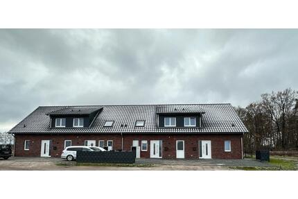Reiheneckhaus mit vier Zimmern, EBK in Soltau OT Drögenheide