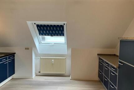 1,5-Zimmer-DG-Wohnung mit Balkon in Goldbach-Unterafferbach