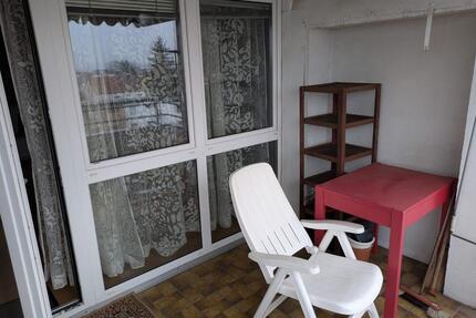 2,5- Zimmer- Wohnung mit Balkon und Aufzug in Hohengehren - Baltmannsweiler