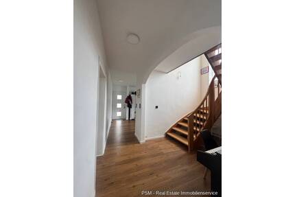 10274-Modernisierte Doppelhaushälfte in zentraler Lage - Einziehen & Wohlfühlen! - Neu-Anspach / Anspach