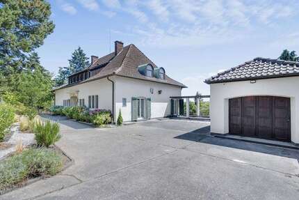 Haus zum Kaufen in Neuwied Feldkirchen 749.000,00 € 277 m² - Neuwied / Feldkirchen