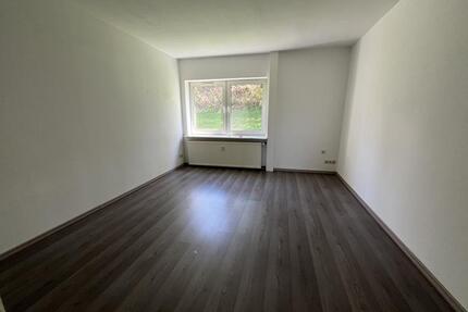 Jetzt einziehen und 1 Monat mietfrei sichern! Sei dabei! - Remscheid Lüttringhausen