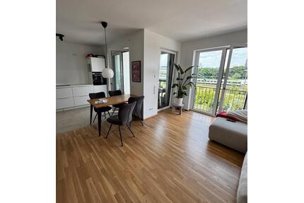 Möblierte 3-Zimmer-Wohnung Freiburg Güterbahnhof Zwischenmiete - Freiburg im Breisgau Brühl