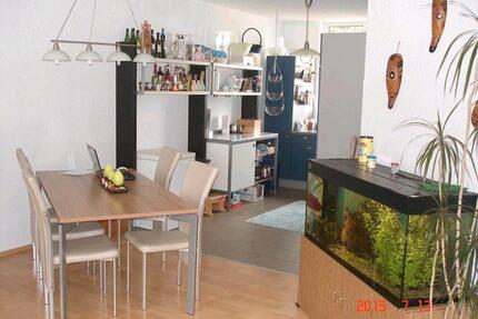 4 Zimmerwohnung 104 m² - 850,00&nbsp;EUR Kaltmiete, ca.&nbsp; 104,00&nbsp;m&sup2; in Albstadt (PLZ: 72461) Gemarkung Onstmettingen
