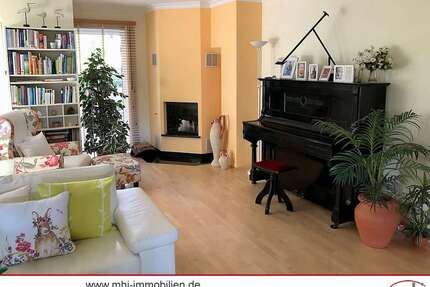 Wohnung zum Kaufen in Wiesbaden-Sonnenberg 1.190.000,00 € 185 m²