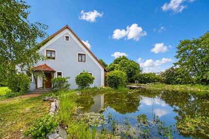 Haus zum Kaufen in Perkam 750.000,00 € 161 m²