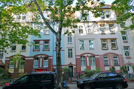 Berlin-Reinickendorf – Altbau-MFH mit 4 WE & Ausbaupotenzial