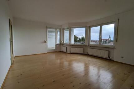 Helle 100 qm Wohnung in Bestlage – Südbalkon & Stellplatz - Amberg