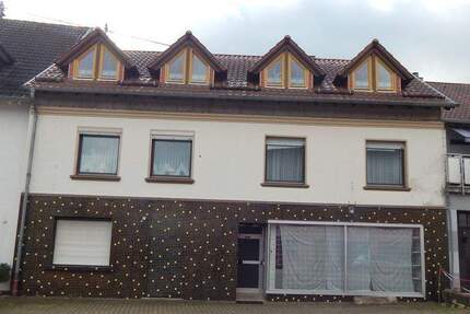 Ehemaliges Wohn-Geschäfthaus mit bis zu drei Wohneinheiten in Rappweiler zu verkaufen! - Weiskirchen