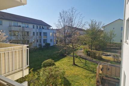 Gratis 500 € Wunschgutschein***Wohnen in Holzhausen*Frisch renovierte 2-Zimmer-Wohnung mit Balkon! - Leipzig Südost