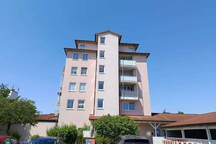 Wohnung zum Kaufen in Werdau 74.000,00 € 73.64 m²