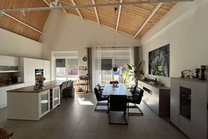 Haus zum Mieten in Viersen 1.700,00 € 155.77 m²