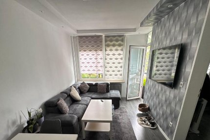 CHARMANTE 3-ZIMMER-EIGENTUMSWOHNUNG MIT LOGGIA IN LUDWIGSBURG-EGL