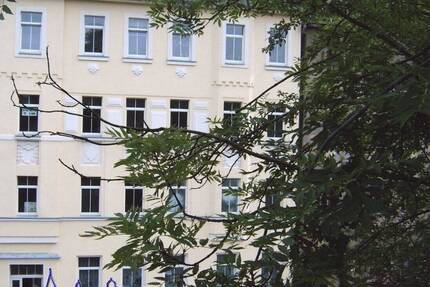 IDEAL - kleine 3-Raum Wohnung im Dachgeschoss - Plauen Stadtmitte