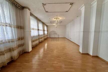 Haus zum Kaufen in Stadthagen 259.000,00 € 190 m²
