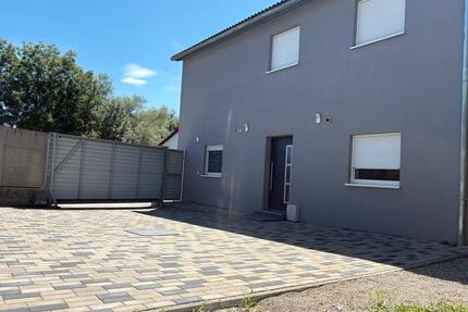 Einfamilienhaus in ruhiger Lage von Privat - Pförring