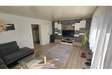 ObjNr:19765 - Sehr gepflegtes 3-Fam. Haus mit Garage, Terrasse und Balkon in Gorxheimertal