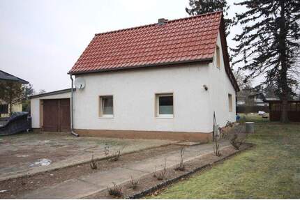 Einfamilienhaus auf großzügigem Gartengrundstück in den begehrten Vogelstraßen von Finkenkrug - Falkensee