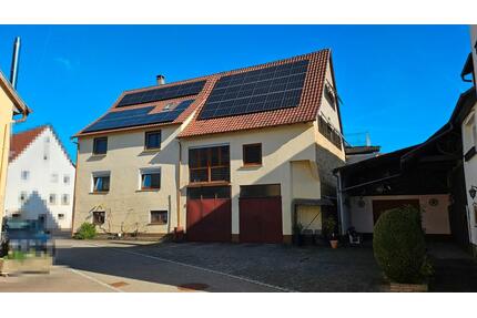 Einfamilienhaus mit Kfz-Werkstatt, Photovoltaik & Loggia - Horb am Neckar