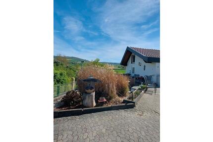 Ferienhaus Monteurunterkunft - 150,00&nbsp;EUR Kaltmiete, ca.&nbsp; 140,00&nbsp;m&sup2; in Homberg (Efze) (PLZ: 34576)