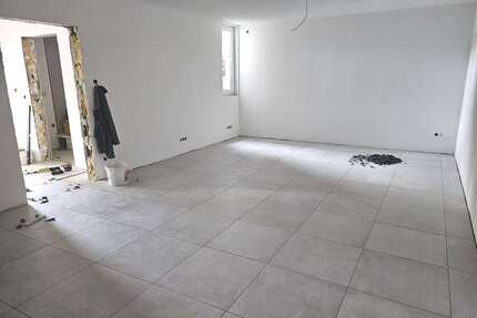 Wohnung zum Mieten in Sinsheim-Steinsfurt 740,00 € 65 m²